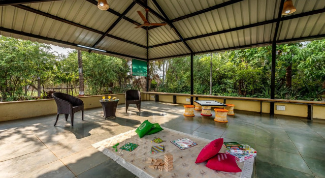 Borade farm,spacious 3BHK Villa-with farm, lake view & boating