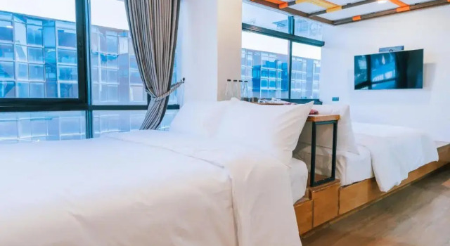 Четырёхместный номер Standard B Innspire Hotel