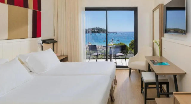 Двухместный номер Superior с видом на море Отель H10 Casa del Mar