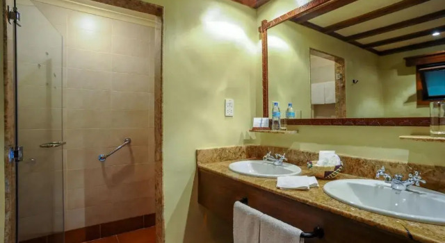 Одноместный номер Standard Ngorongoro Serena Safari Lodge