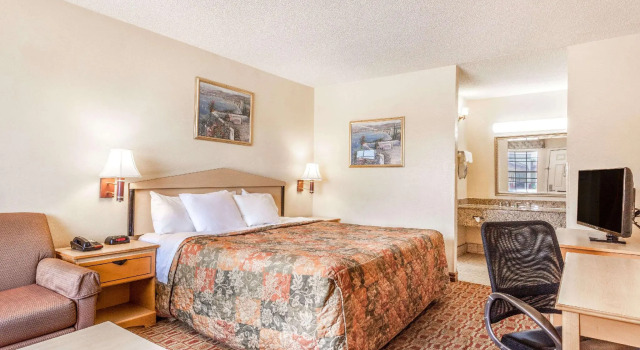 Двухместный люкс Days Inn by Wyndham Yazoo City