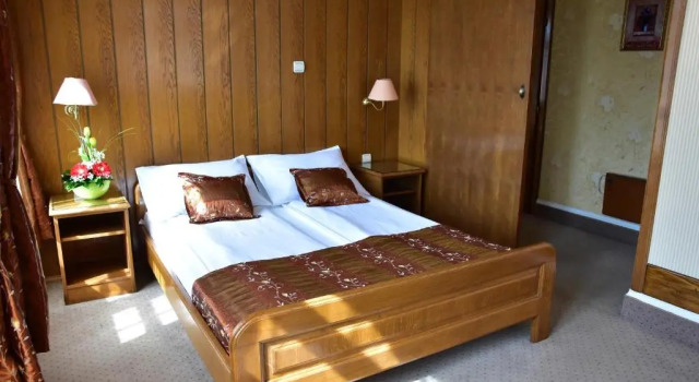 Люкс Garni Hotel Lav