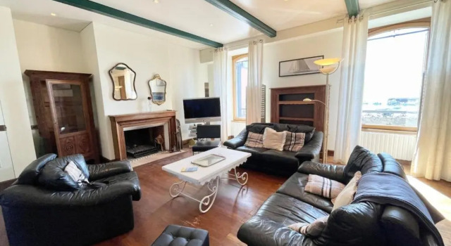 Magnifique maison bourgeoise 280 m2 Face au port, Rezerwuj Hotel  