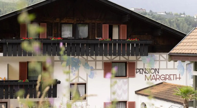 Pension Margreth, Забронировать Отель Рифьяно Val Passiria