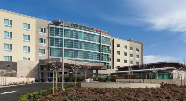 Courtyard San Jose North/Silicon Valley
