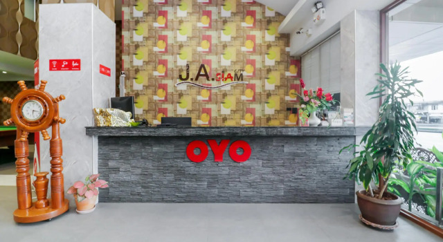 Ja Siam City by OYO Rooms