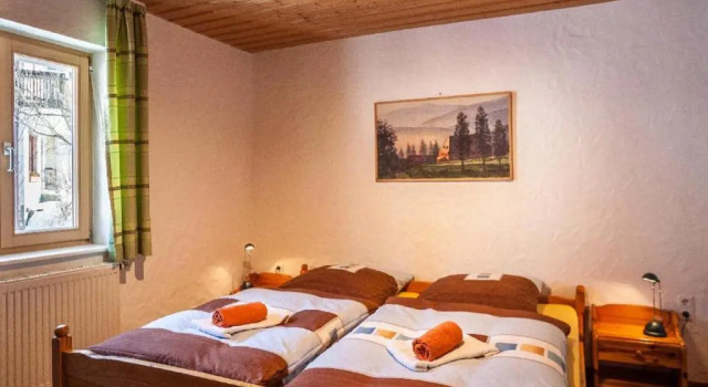 Ferienwohnung Sigis Waldhaus, Varaa Huoneisto Hotellit Baijeri pysäköinnillä, Pysäköinti