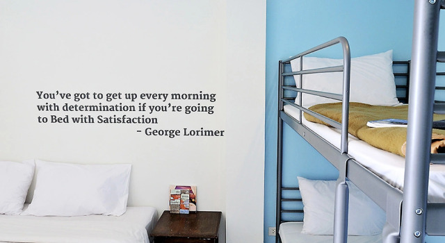 Номер Deluxe Beds Patong Hotel