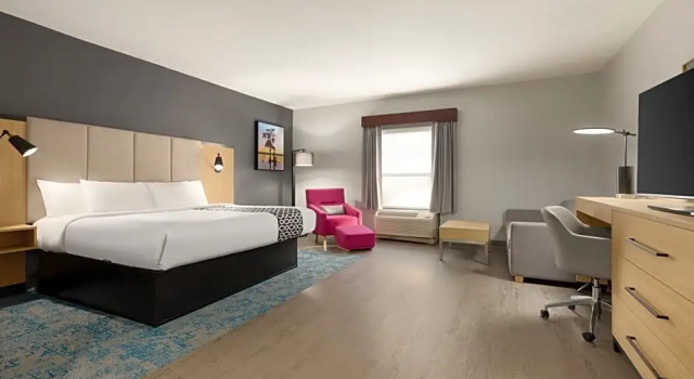 Люкс La Quinta Inn & Suites by Wyndham Selma/Smithfield I-95