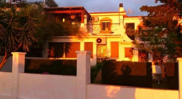 Chalet With 2 Bedrooms in Ayamonte, With Furnished Balcony - 5 km From, Book Chalet Sommerhuse i Huelva, Hytte