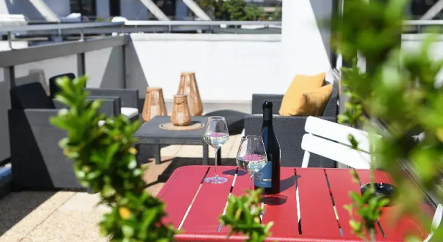 Двухместный номер Standard с красивым видом из окна Home Swiss Hotel