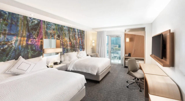 Четырёхместный номер Standard Courtyard by Marriott Baton Rouge Downtown