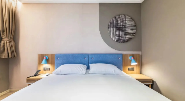 Home Inn Guangzhou Tianpingjia Metro Station Guangzhou Avenue North Branch