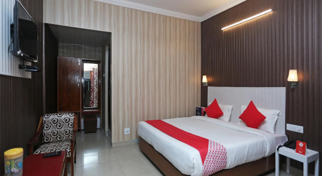 OYO 8714 Hotel Amar, Rezervovat Hotel Mussoorie Uttarakhand