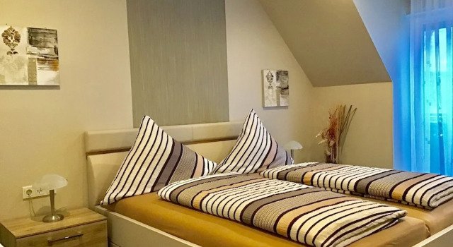 Pension am Schlossberg, Prenota Hotel Reichenberg Distretto della Bassa Franconia
