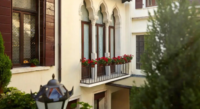 Palazzo Paruta & Wellness Apartments