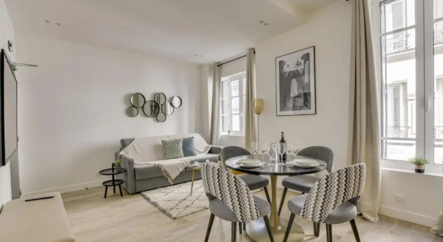 Студия 152 Suite Sylvie Superb Studio PMR Paris