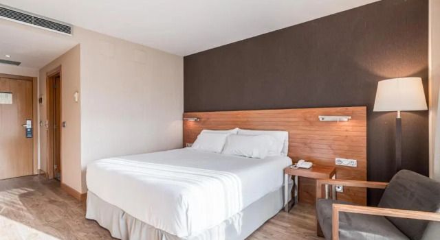 Трёхместный номер Standard Hesperia Donosti