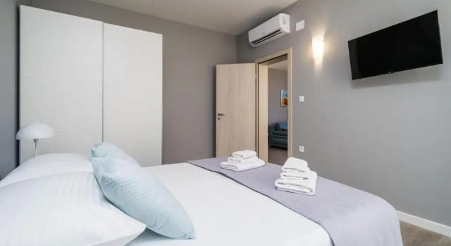 Апартаменты Comfort c 1 комнатой с балконом Apartments ZoomZoom