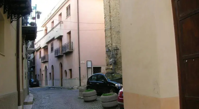 Il Gattopardo Bed & Breakfast, Book Hotel Hoteller i Corleone med parkering, Parkering