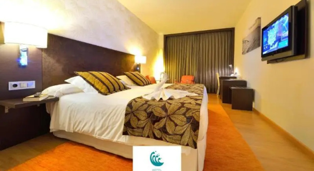 Двухместный номер Standard с балконом Hotel Norat Marina & Spa Superior