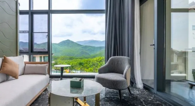 Люкс Дуплекс Banshanyinzhu Panda Hotel