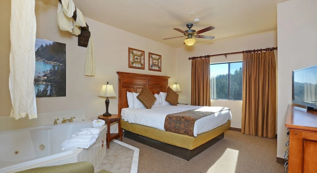 Suite Ridge Pointe