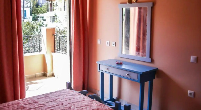 Апартаменты Standard Panos Apartments
