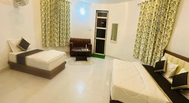 Номер Deluxe Shyam resort