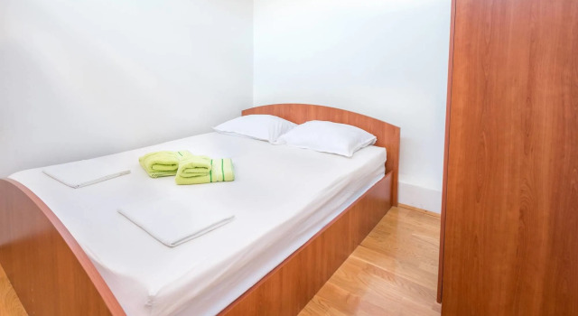 Apartments Ivardic, Book Lejlighed Hoteller i Kotor Riviera med parkering, Parkering