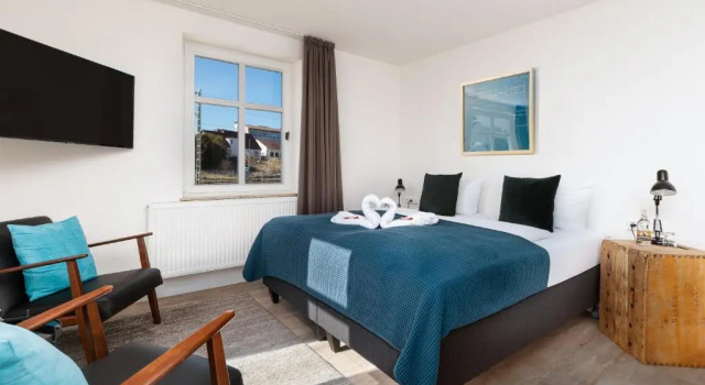 Hotel das Q, Book Hotel Aldingen 