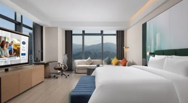 Люкс Business Hampton By Hilton Shenzhen Futian Huaqiangbei
