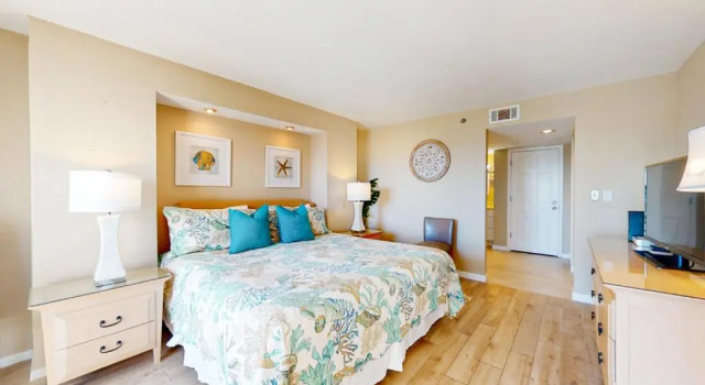 1202 Villamare, Забронировать Отель Хилтон-Хед-Айленд Lowcountry, рядом с The Golf Courses of Palmetto Dunes