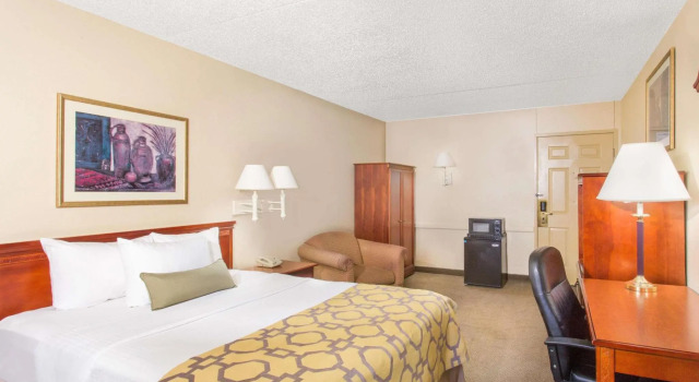 Двухместный номер Standard Spark by Hilton Rock Springs