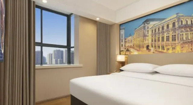 Люкс Vienna Hotel (Leiyang)