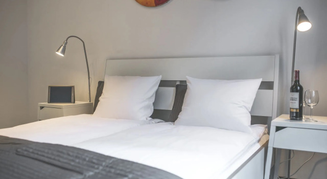 Krakow B&B - Old Town, Забронировать Апартаменты/квартира Отели Кракова с завтраком, рядом с Церковь Святого Франциска Ассизи, Завтраки