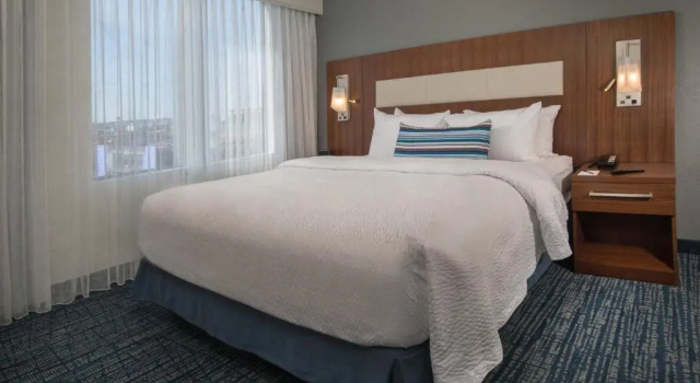 Люкс с 2 комнатами с красивым видом из окна Residence Inn by Marriott Baltimore at The Johns Hopkins Medical Campus