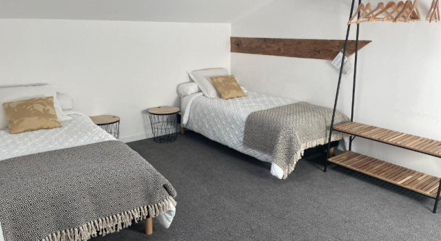Czteroosobowy rodzinny suite i balkonem i z widokiem na morze Ezz'Hotel