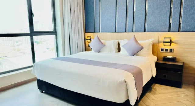 Шестиместный люкс Royal с 3 комнатами One Residence Hotel & Apartment