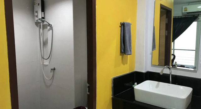 Двухместный номер Standard с балконом The HideAway Nanai Patong Beach