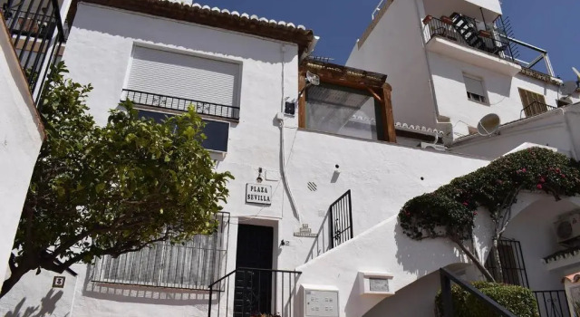 Urb. Punta Lara, Plza. Sevilla 2, 2d, Prenota Hotel Hotel a Nerja con piscina, Piscina