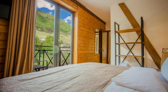 Номер Standard Отель Chalet Mestia