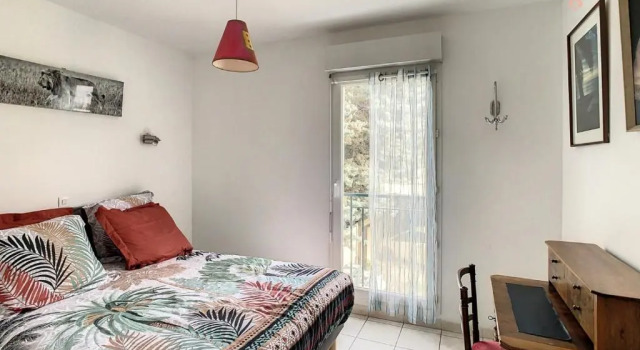 Appartement en résidence avec Parking, Забронировать Апартаменты/квартира Салон-де-Прованс Буш-дю-Рон