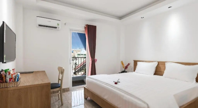 Двухместный номер Deluxe с балконом VeeVoo Hotel