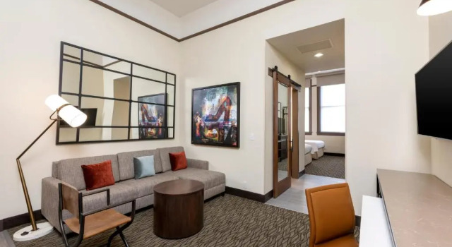 Двухместный люкс c 1 комнатой Homewood Suites by Hilton Indianapolis Downtown
