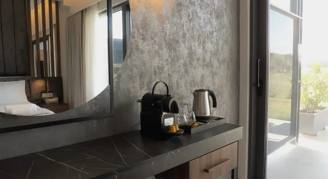 Люкс Deluxe Mirabilis Boutique Hotel