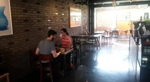 88 Guesthouse & Cafe, Забронировать Отель Отели Сеула с парковкой, рядом с Католический собор Святого Михаила, Парковка