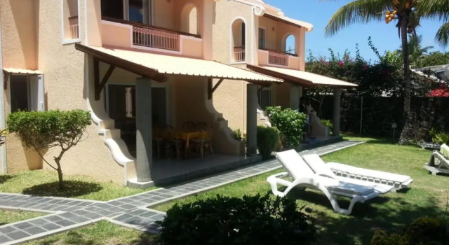 Вилла Résidence Les Banians - Complexe privé en bord de mer avec piscine