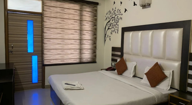 Двухместный номер Deluxe с балконом Hotel Citi Heights