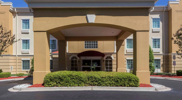 Comfort Suites Salisbury, Varaa Hotelli Salisbury Pohjois-Carolina